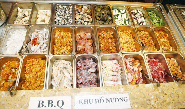 Nhiều món nướng tại Buffet Singapore