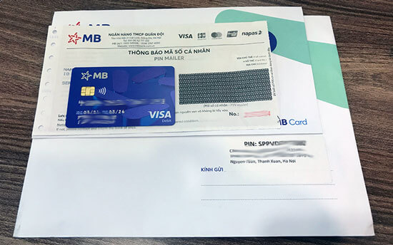 MBBank gửi thẻ ATM về nhà sau khi đăng ký online